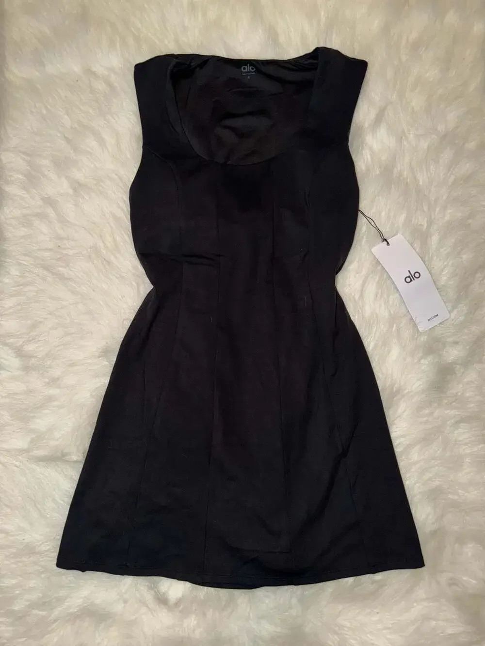Alo Yoga Softsculpt Desire Tennis Dress Black Size S New with Tags